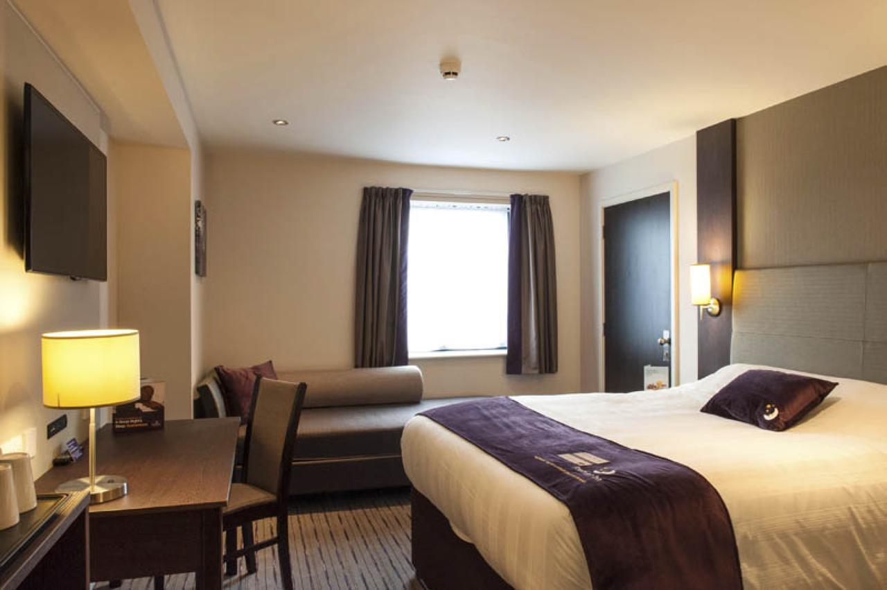 Hotel Premier Heathrow Airport Terminal 4 3*