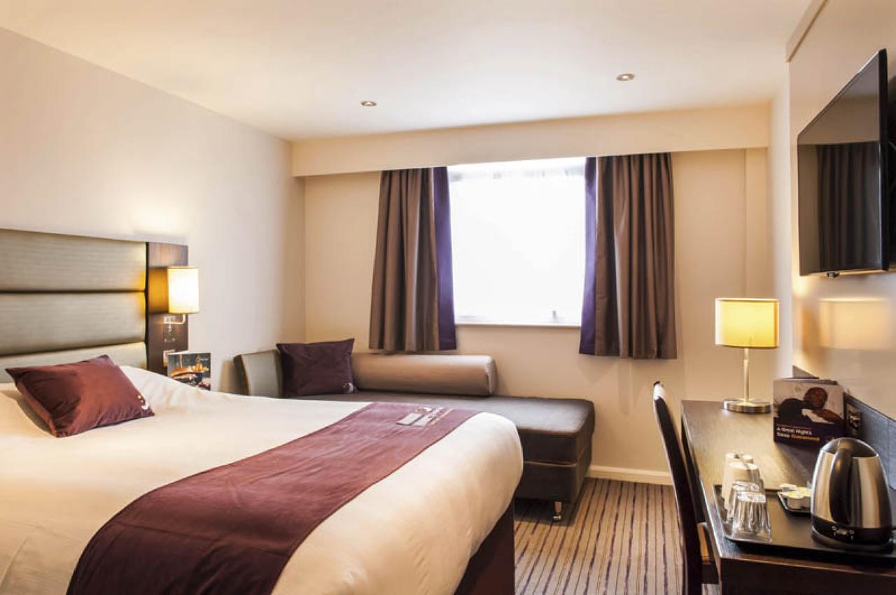 Premier Heathrow Airport Terminal 4 Hotel 3*