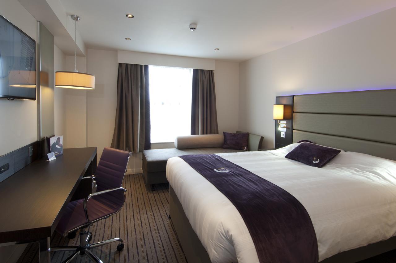 Premier Heathrow Airport Terminal 4 Hotel Hillingdon
